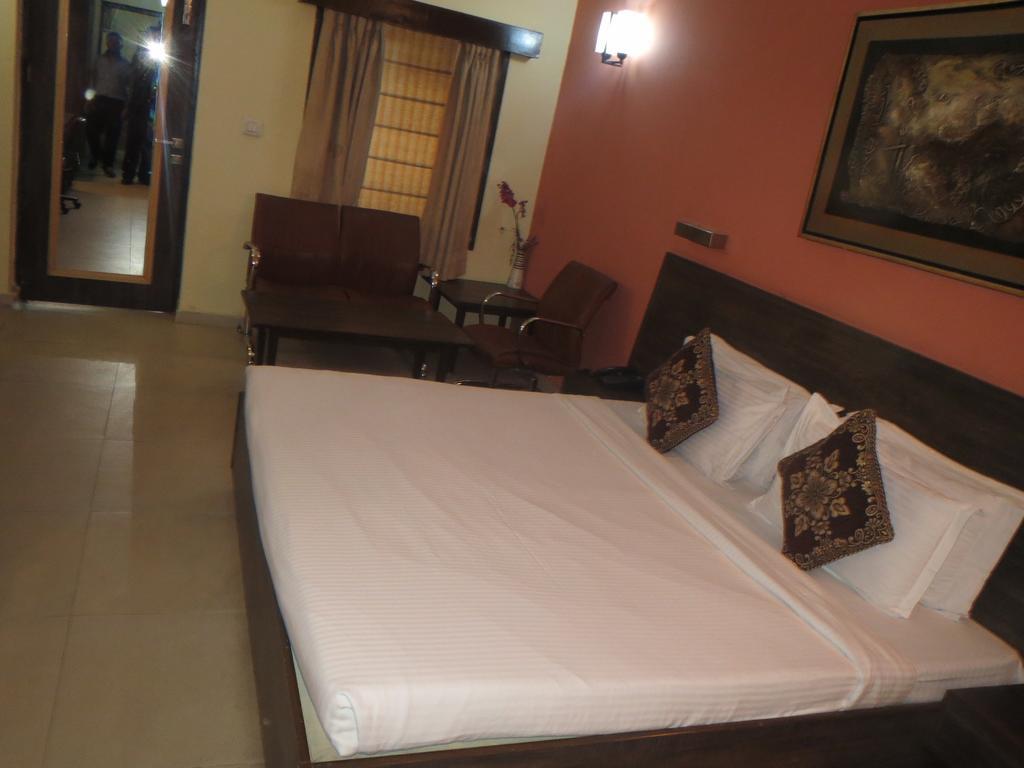 Green Villa Bed & Breakfast Νέο Δελχί Εξωτερικό φωτογραφία